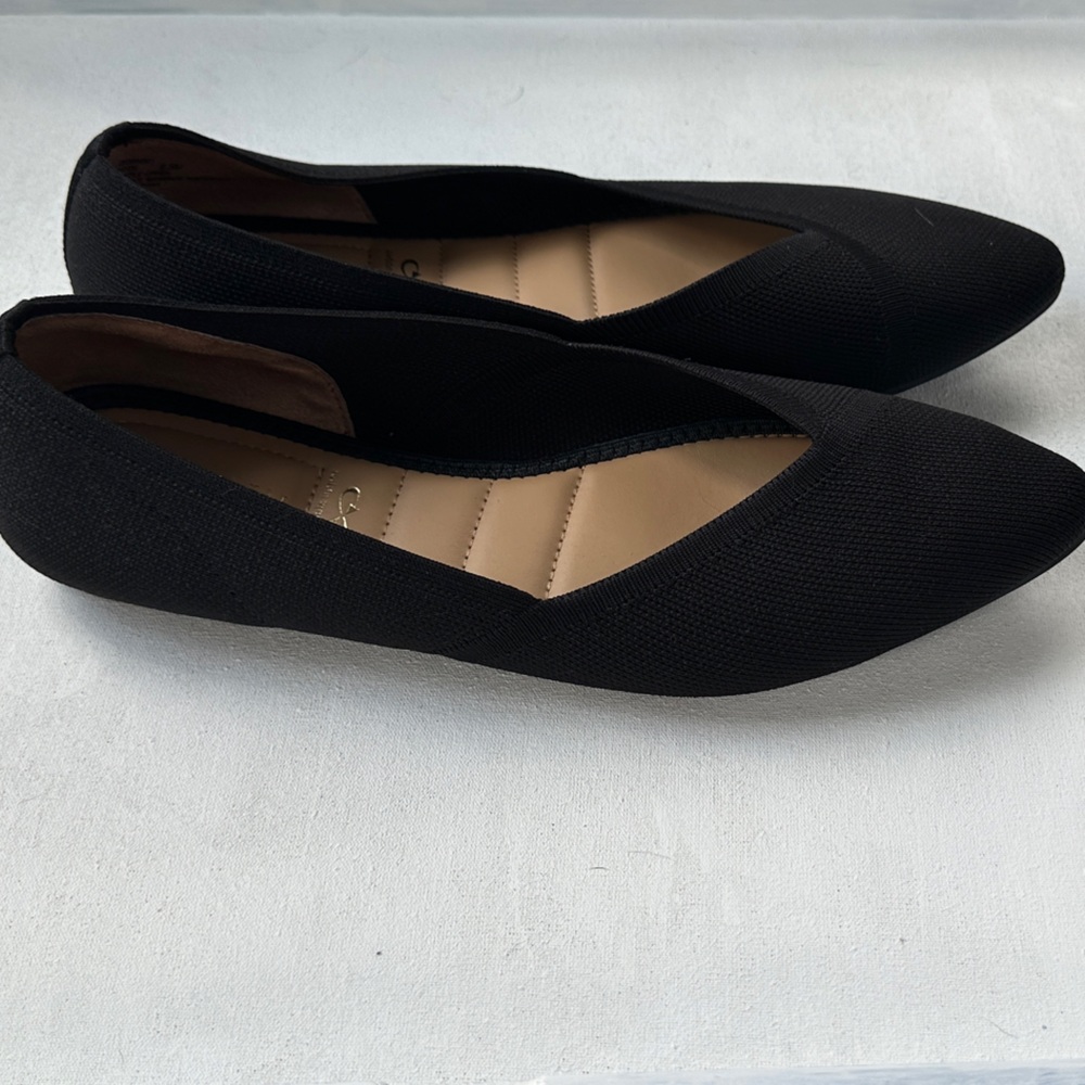 Kelly & Katie Black Women's Loafers - Picture 2 of 4